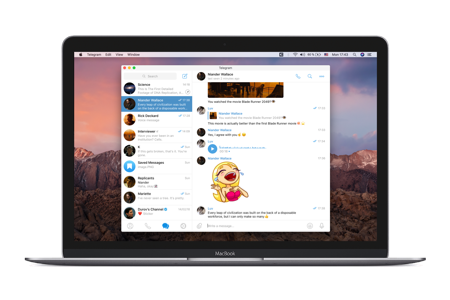Interfaccia di Telegram su macOS con menu bar e Centro Notifiche